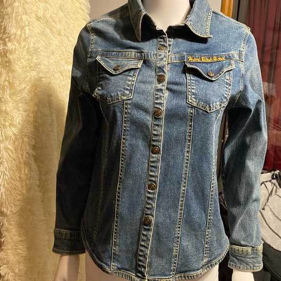 Hard Rock Hotel Jackets & Blazers - Vintage Hard Rock Cafe Women’s Denim Jacket. Size S.